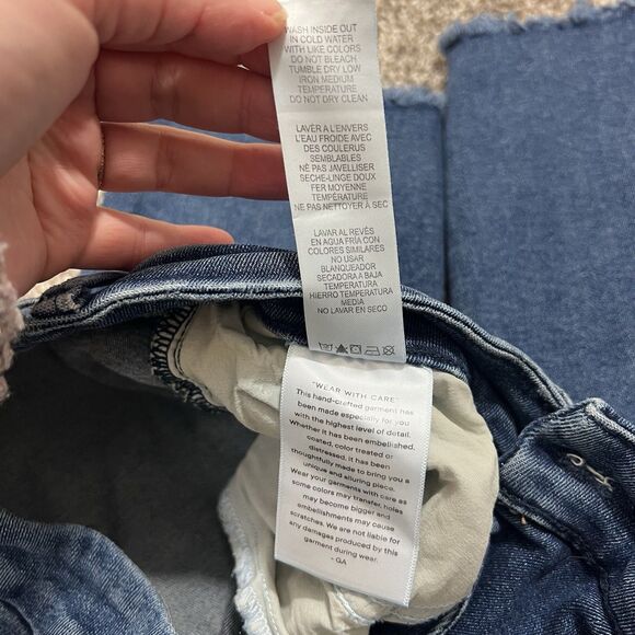 Good American Good Classic Crossover Straight Jeans - Picture 6 of 9